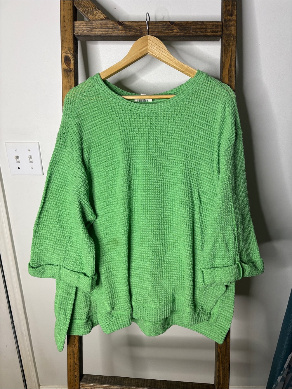 Umgee Bright Green Waffle Knit Scoop Neck Sweater Size L
